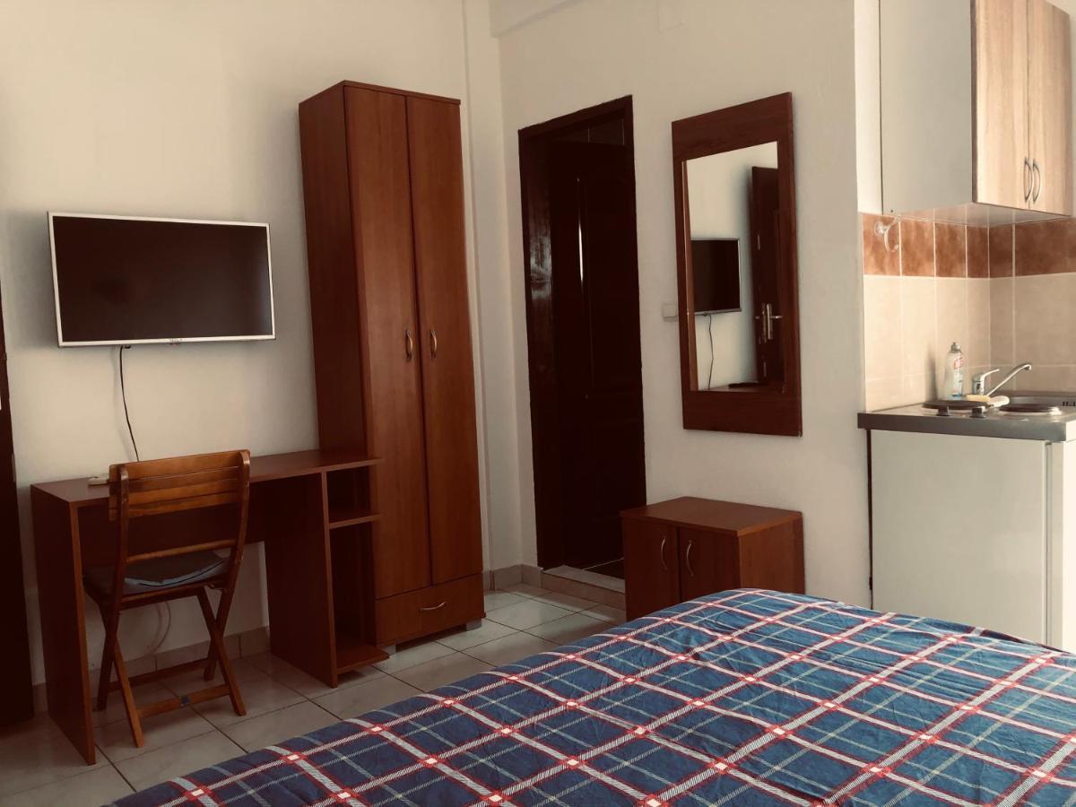 Studio Apartmani Lemon Будва Екстер'єр фото