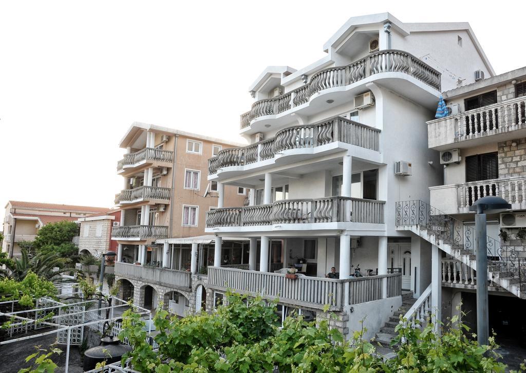 Studio Apartmani Lemon Будва Екстер'єр фото