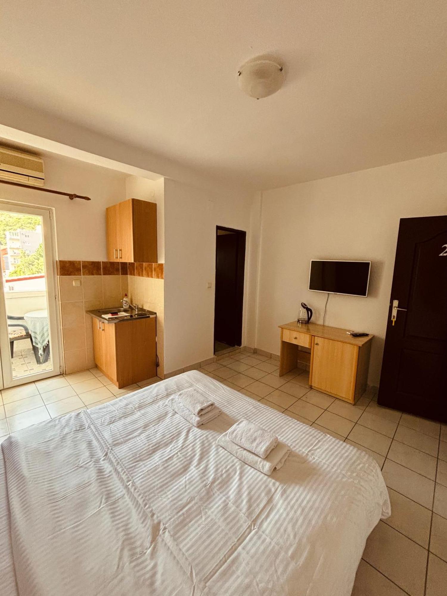 Studio Apartmani Lemon Будва Екстер'єр фото