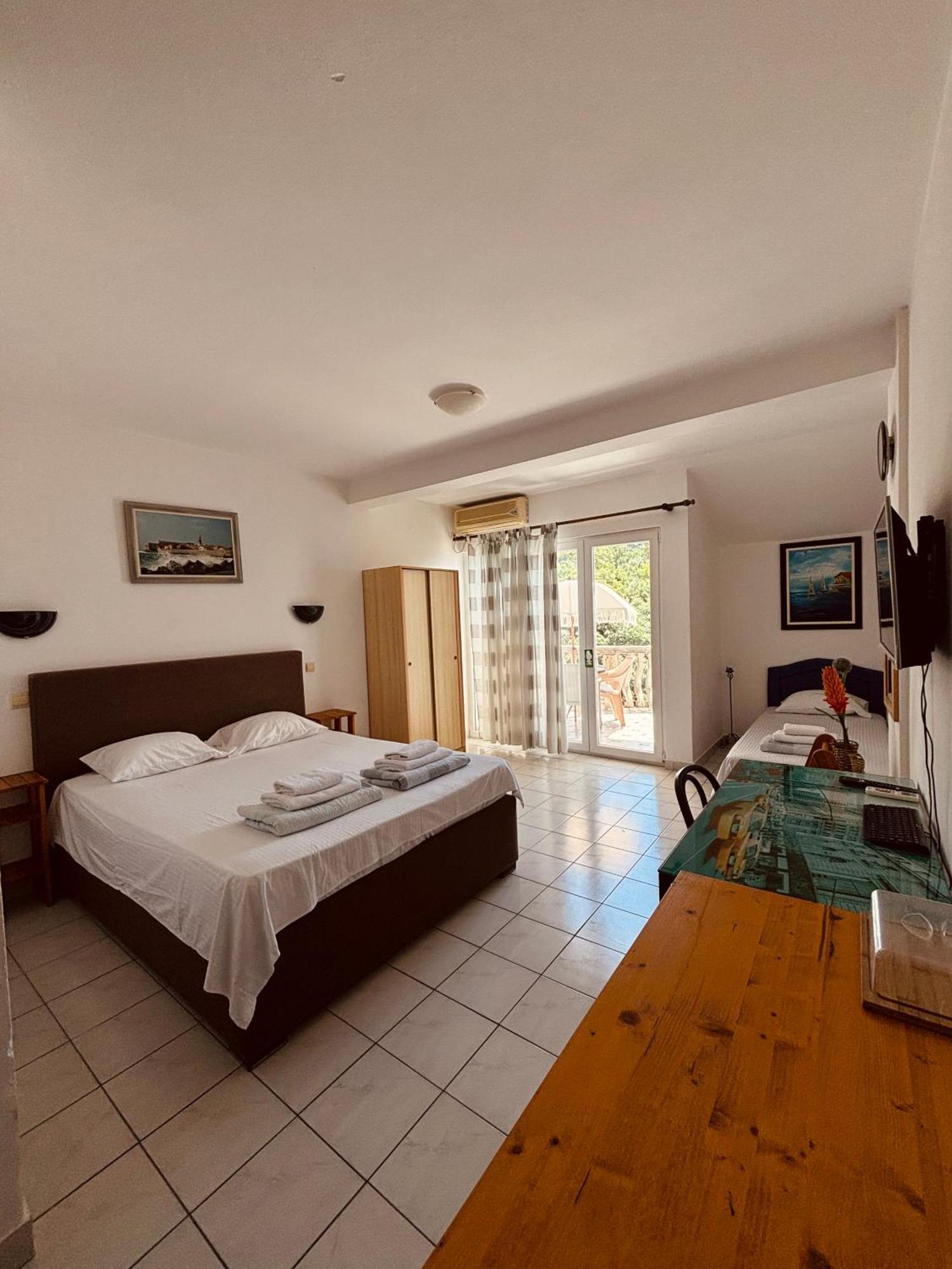 Studio Apartmani Lemon Будва Екстер'єр фото