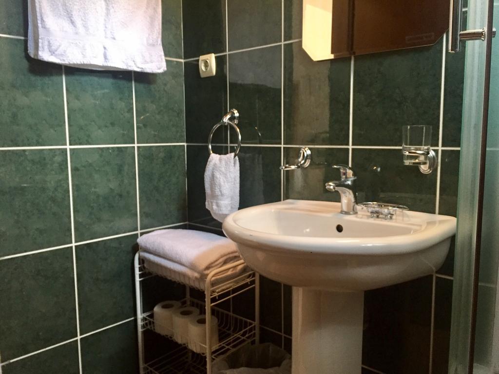 Studio Apartmani Lemon Будва Екстер'єр фото